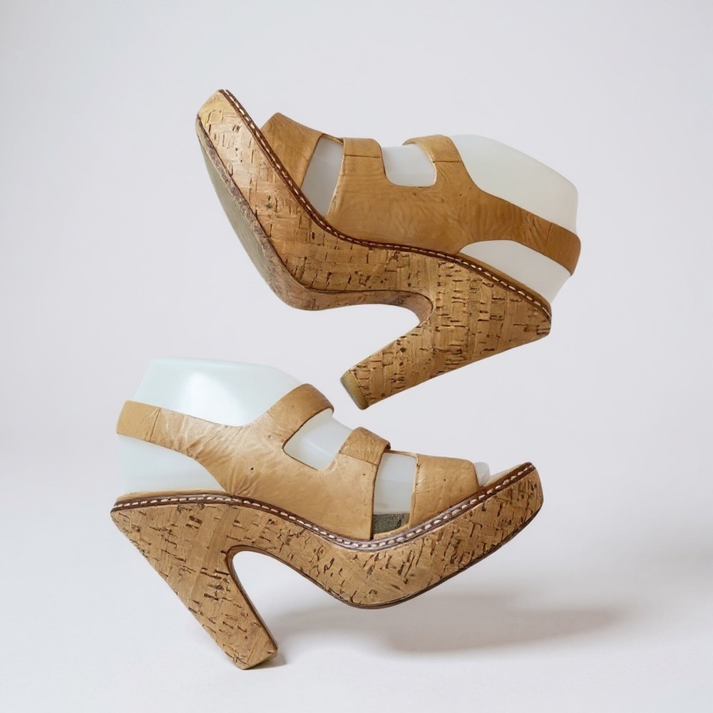 Coach Katee leather sandals cork heeled 8B nu2999